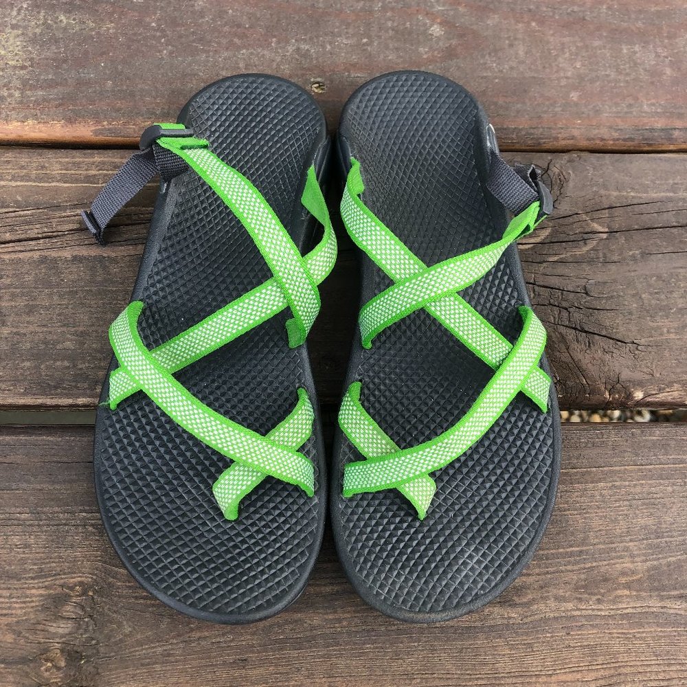 Chaco - Green Women's Size 9